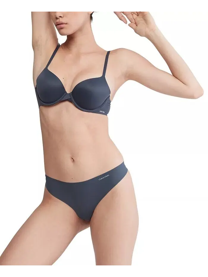 Женские стринги-невидимки D3428 Calvin Klein — изображение 3 из 5