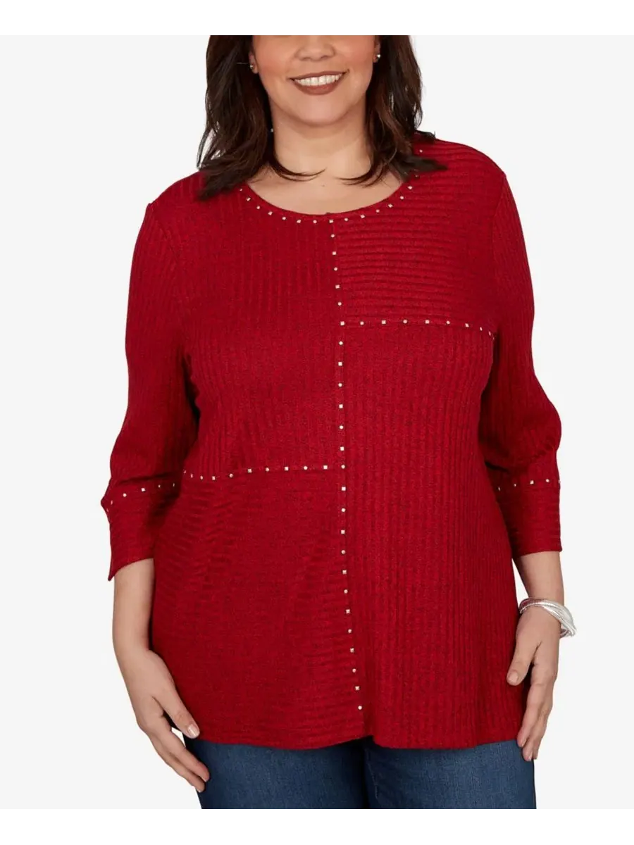 Блуза с металлическими заклепками Spliced Texture Metallic Studded Alfred Dunner — изображение 1 из 4, красный