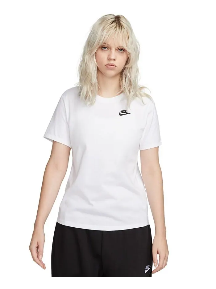 Женская футболка Sportswear Club Essentials Nike — изображение 1 из 5, белый