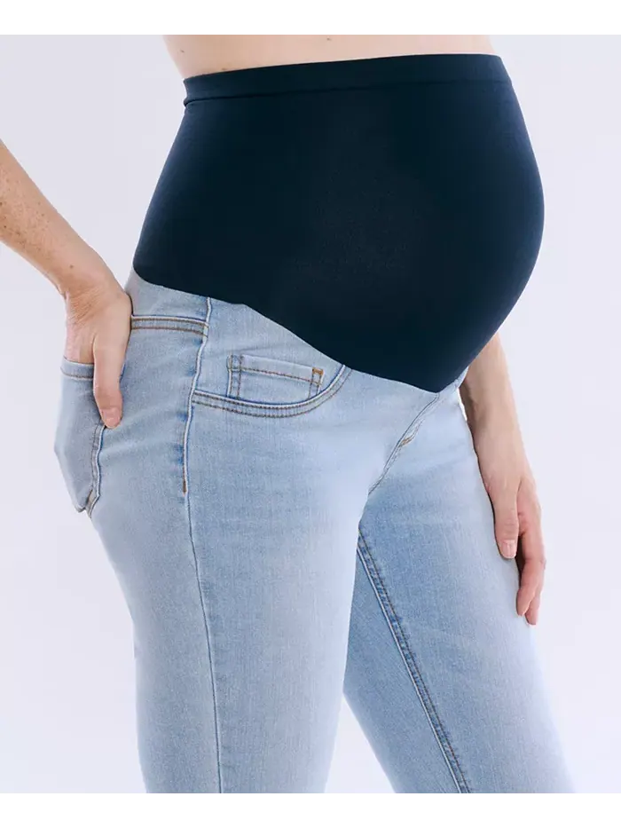 Женские джинсы-скини с высокой посадкой до щиколотки Secret Fit Over the Belly - Motherhood — изображение 4 из 5