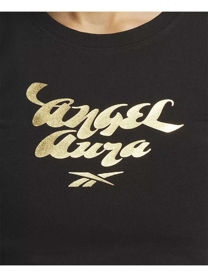 Женская укороченная футболка с графическим принтом x Angel Reese Reebok — изображение 2 из 4, черный