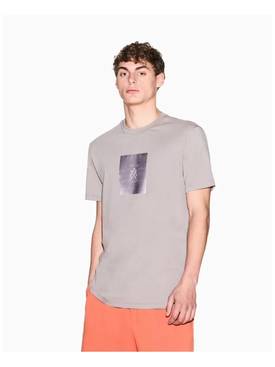 Мужская футболка с коротким рукавом из атласной ткани в квадратной форме A|X Armani Exchange — изображение 1 из 4, бежевый