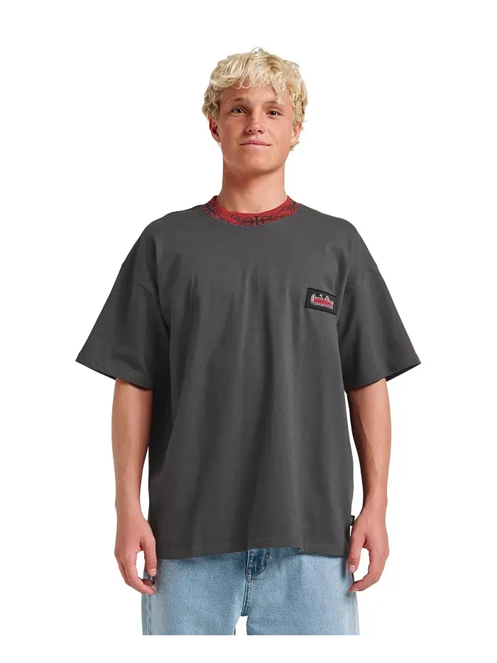 Мужская футболка с коротким рукавом Mercury Ringer Quiksilver — изображение 1 из 3, фантомный