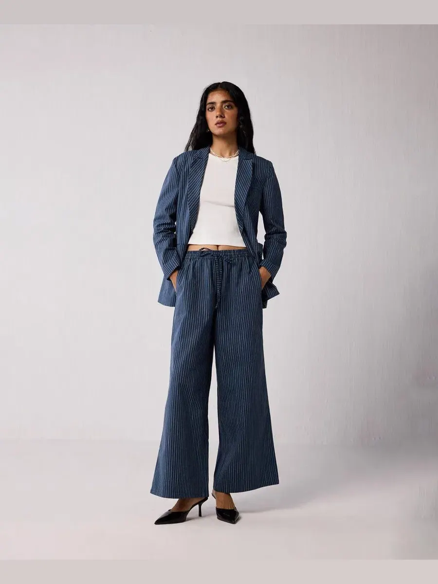 Женский пиджак Weekday Blazer Reistor — изображение 5 из 8, нет цвета