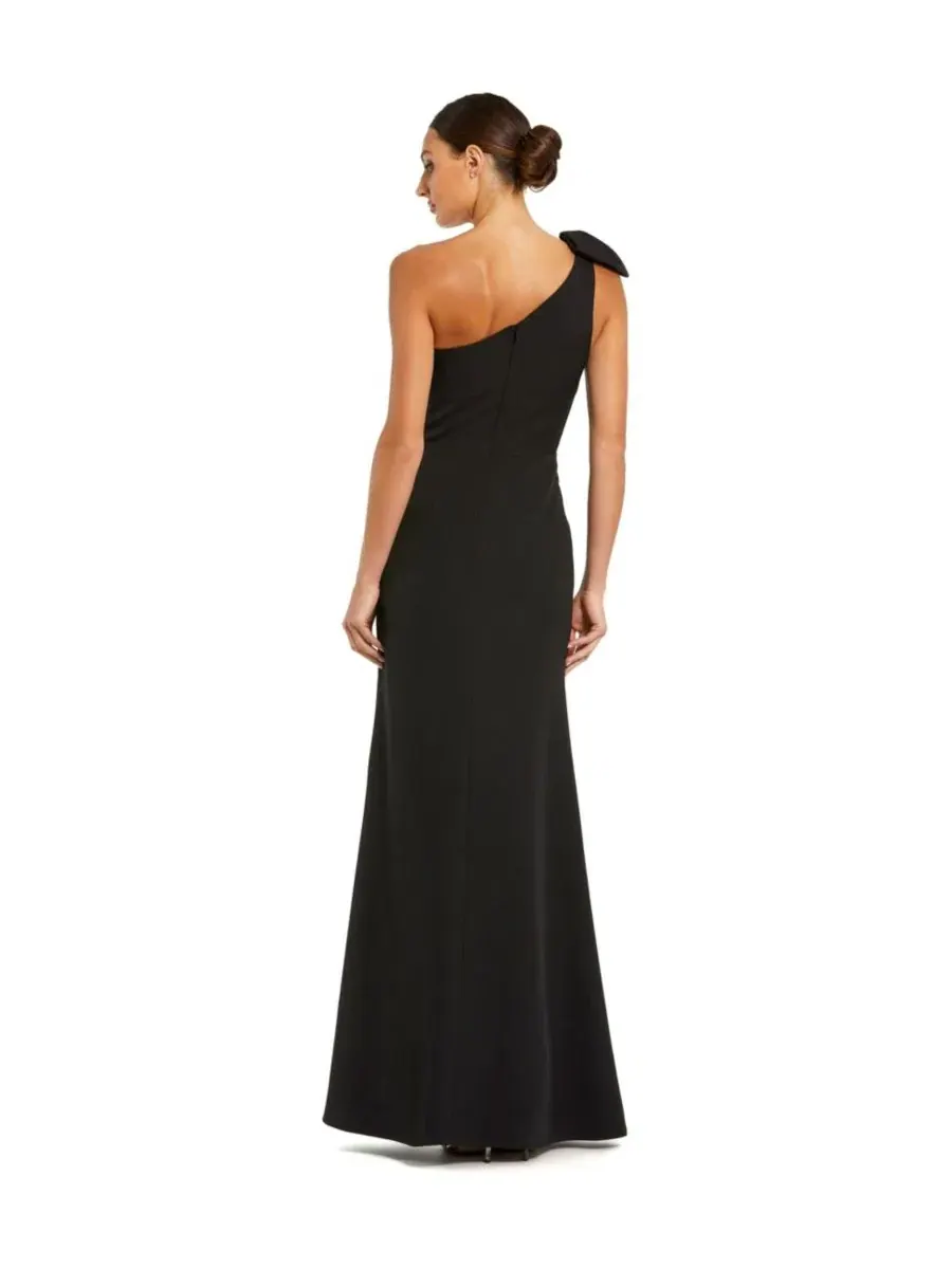 Платье макси из крепа с одним плечом и бантом, Petite Crepe One Shoulder Gown With Bow Mac Duggal — изображение 2 из 3