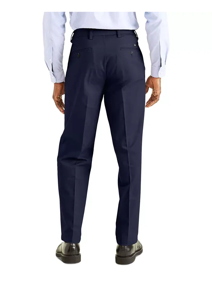 Мужские классические немнущиеся хаки брюки Signature Classic Fit с защитой от пятен Dockers — 2