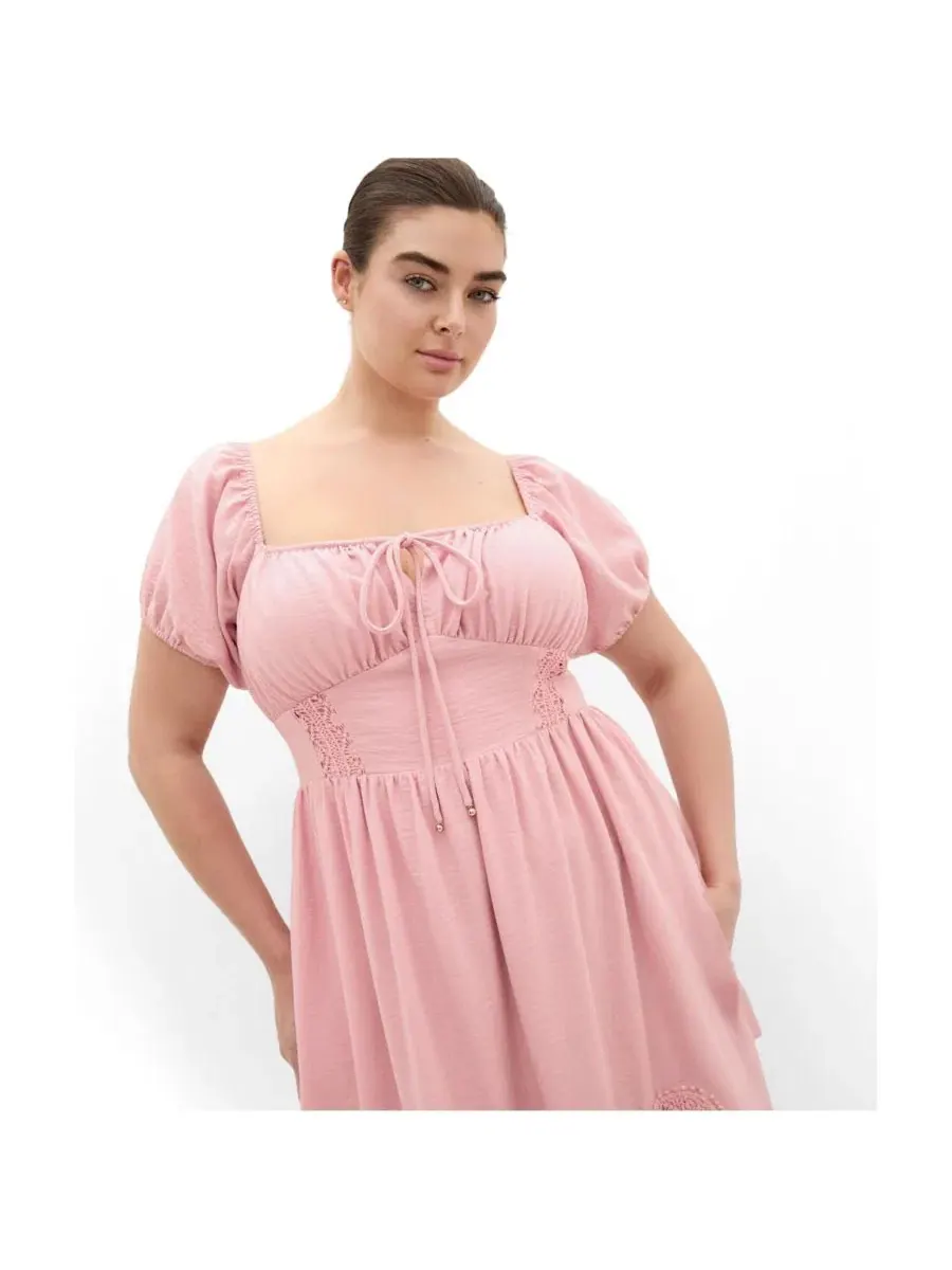 Платье макси Women's Haven с вышитой отделкой CITY CHIC, Peachy — изображение 4 из 5