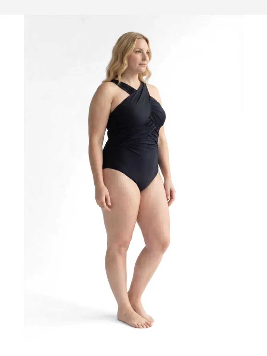 Женский слитный купальник с высоким воротником и запахом Swimsuits For All — изображение 3 из 3, черный
