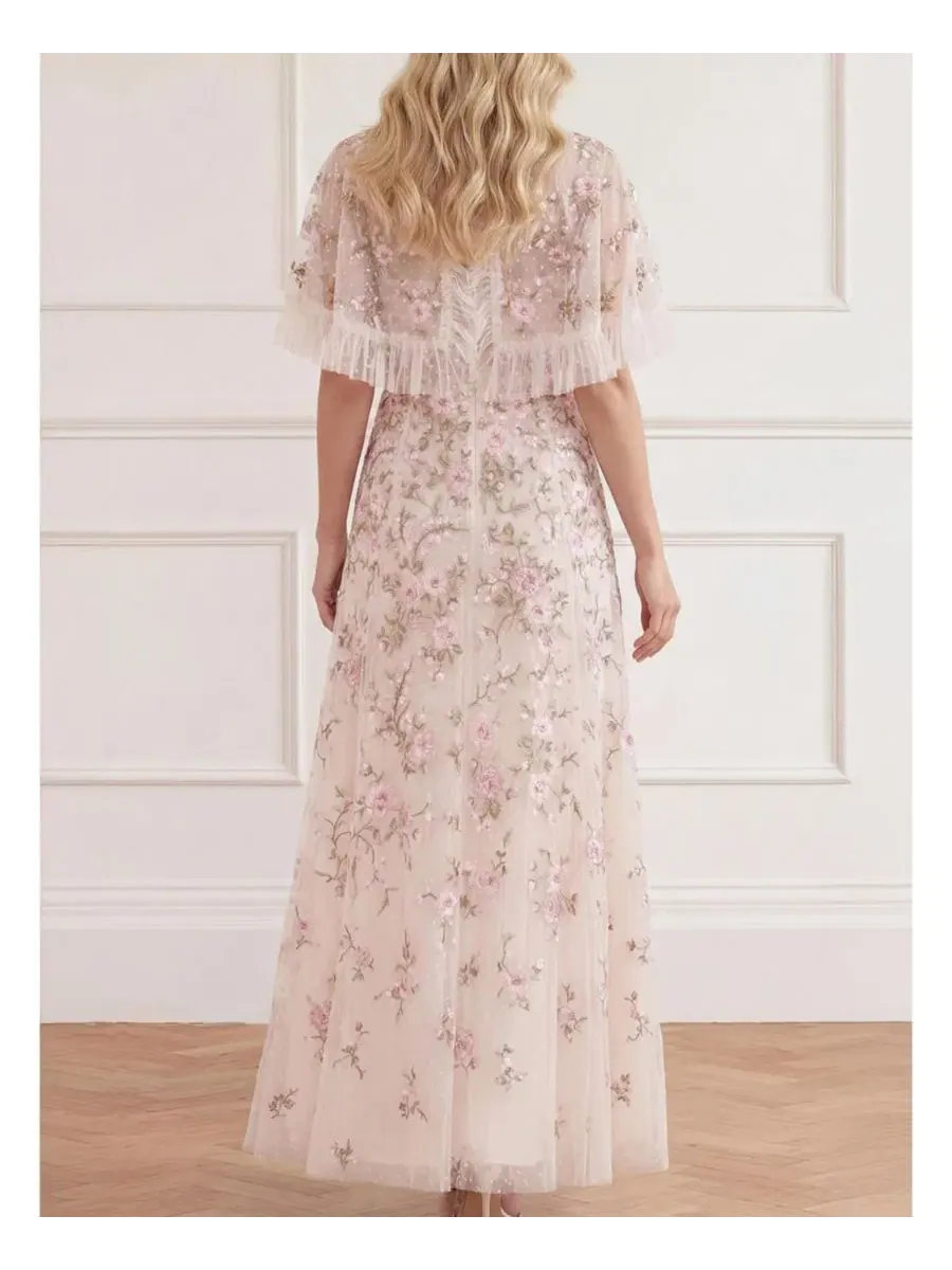 Платье-макси с накидкой Eden Rose Cape Ankle Gown Needle & Thread — изображение 3 из 5, кремовый/мульти