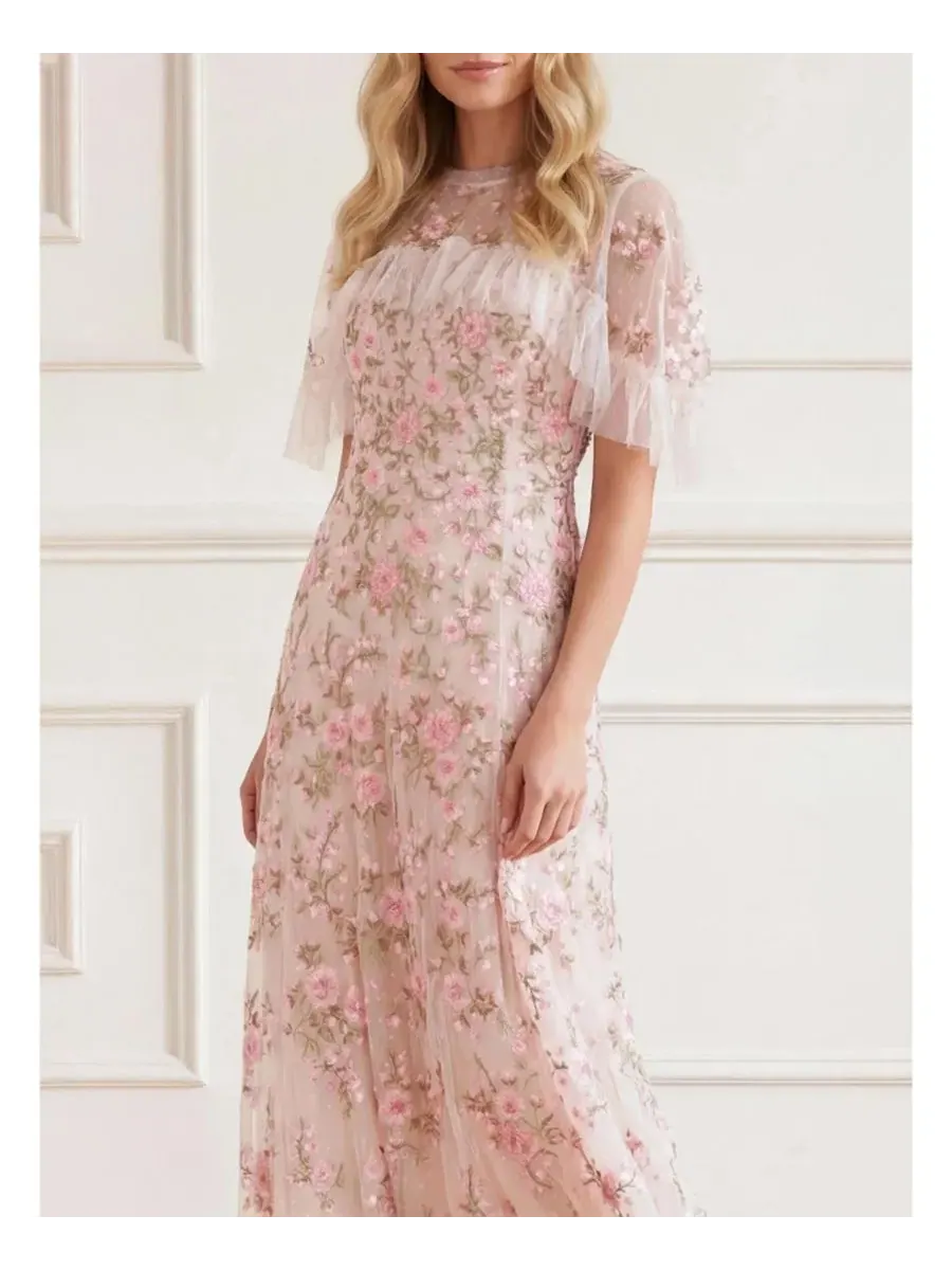 Платье-макси с накидкой Eden Rose Cape Ankle Gown Needle & Thread — изображение 4 из 5, кремовый/мульти