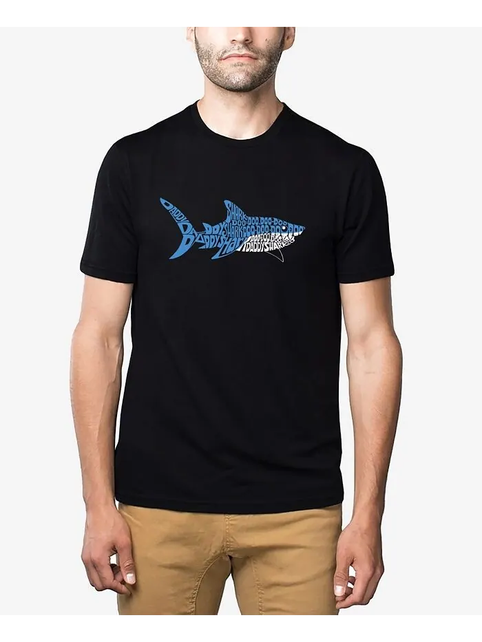 Мужская футболка премиум-класса Daddy Shark Word Art с короткими рукавами LA Pop Art — изображение 1 из 3, черный