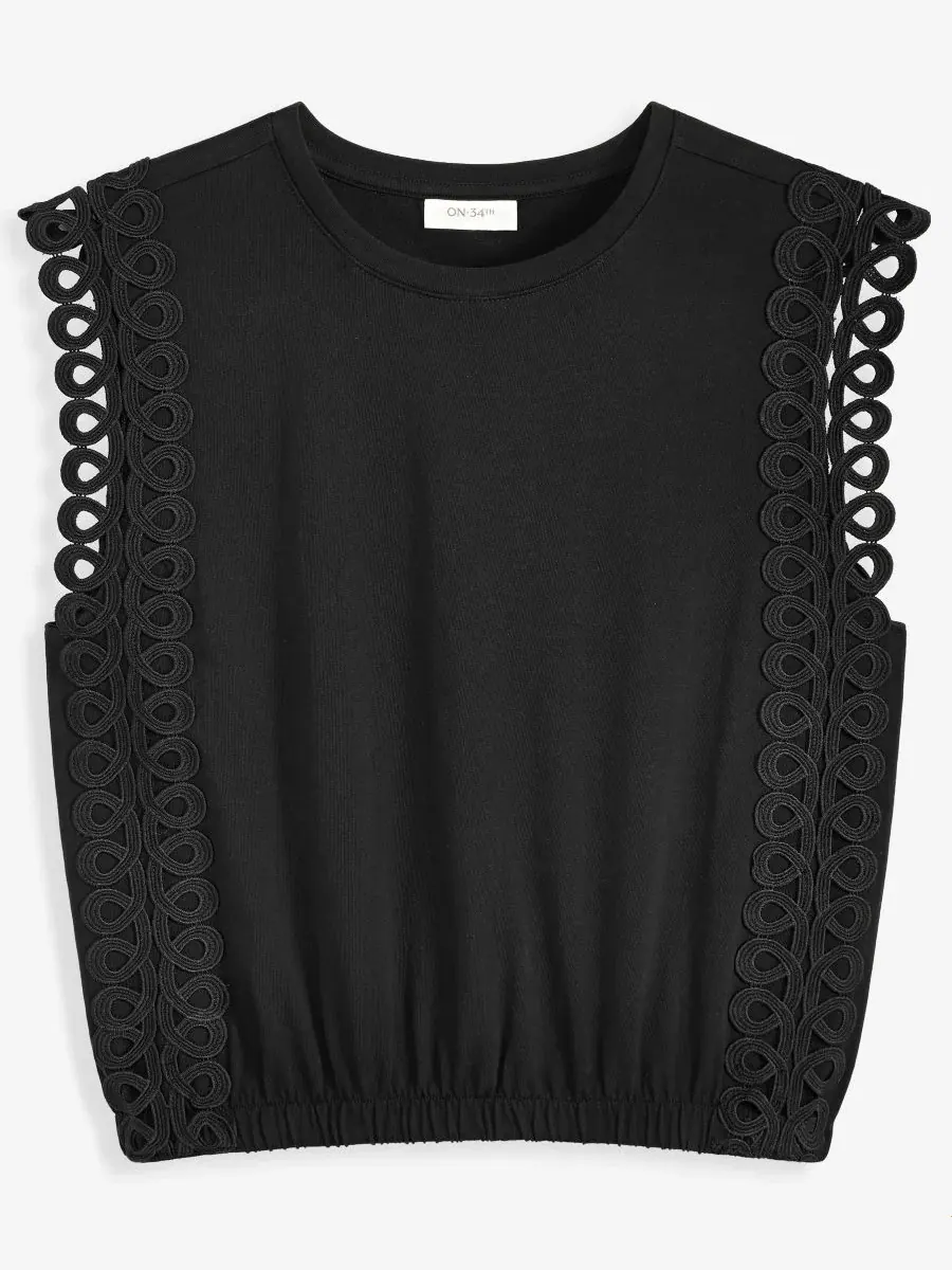 Топ с кап-рукавами и эластичным низом, модель Flutter-Sleeve Bubble Hem On 34th — изображение 5 из 7, глубокий черный