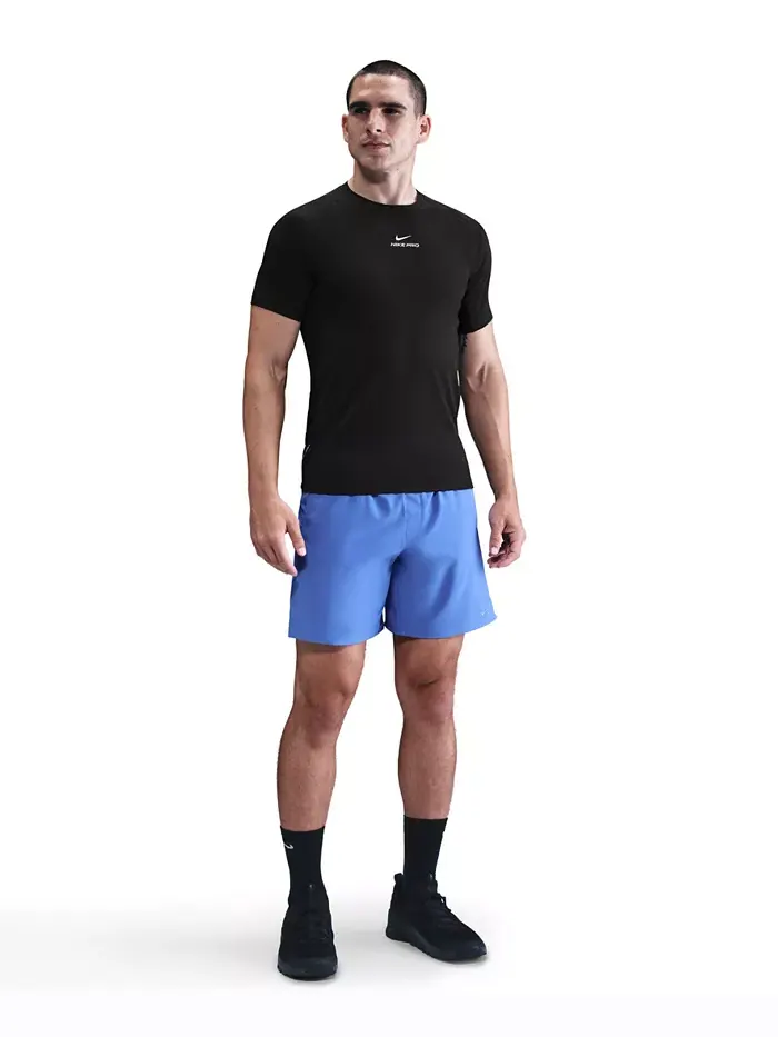 Мужская профессиональная тренировочная футболка Dri-Fit с коротким рукавом Nike — изображение 1 из 4, черный/белый