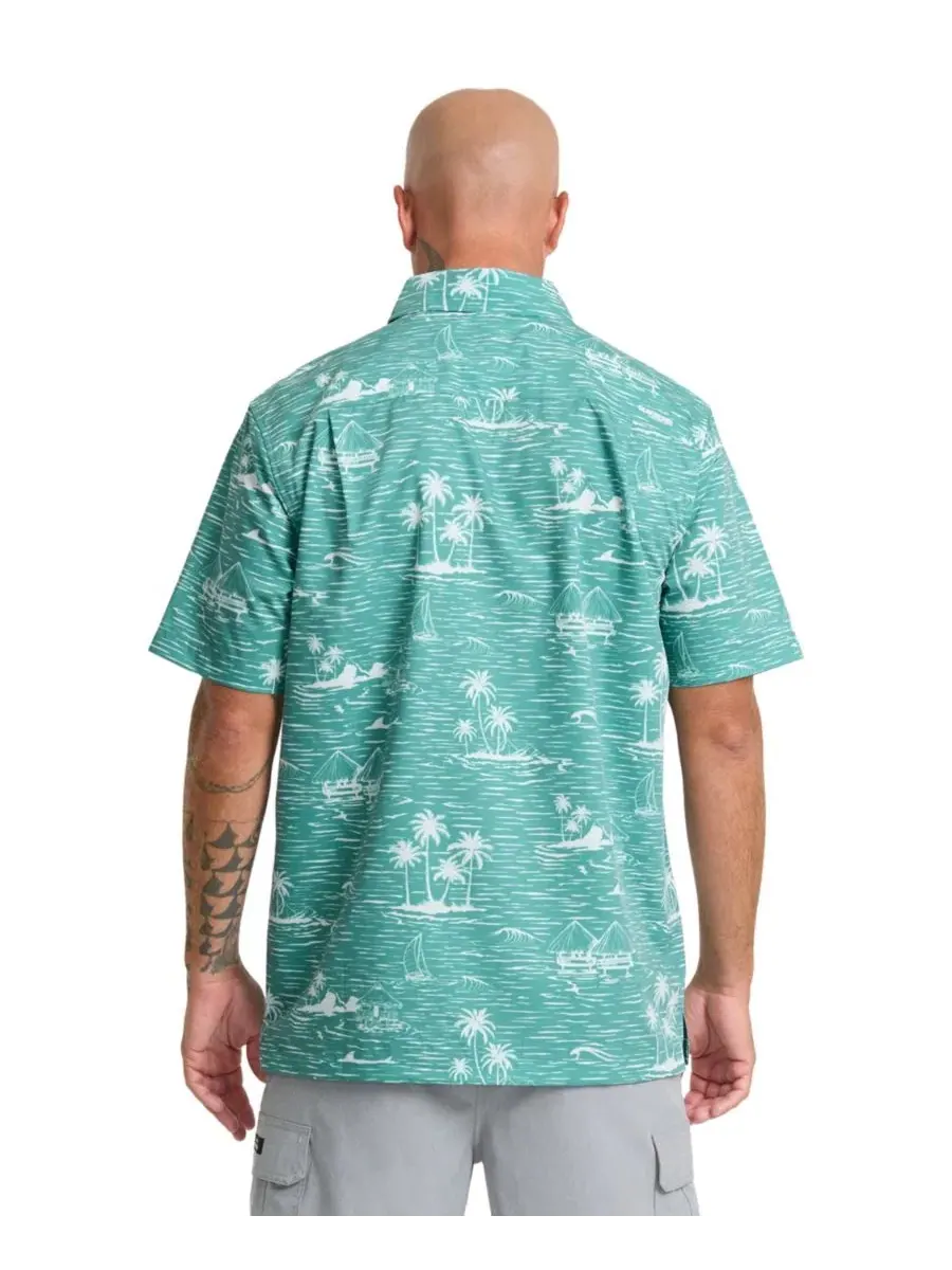 Мужская рубашка Quiksilver с воротником лазурного цвета Quiksilver Waterman — изображение 4 из 4, полное затмение