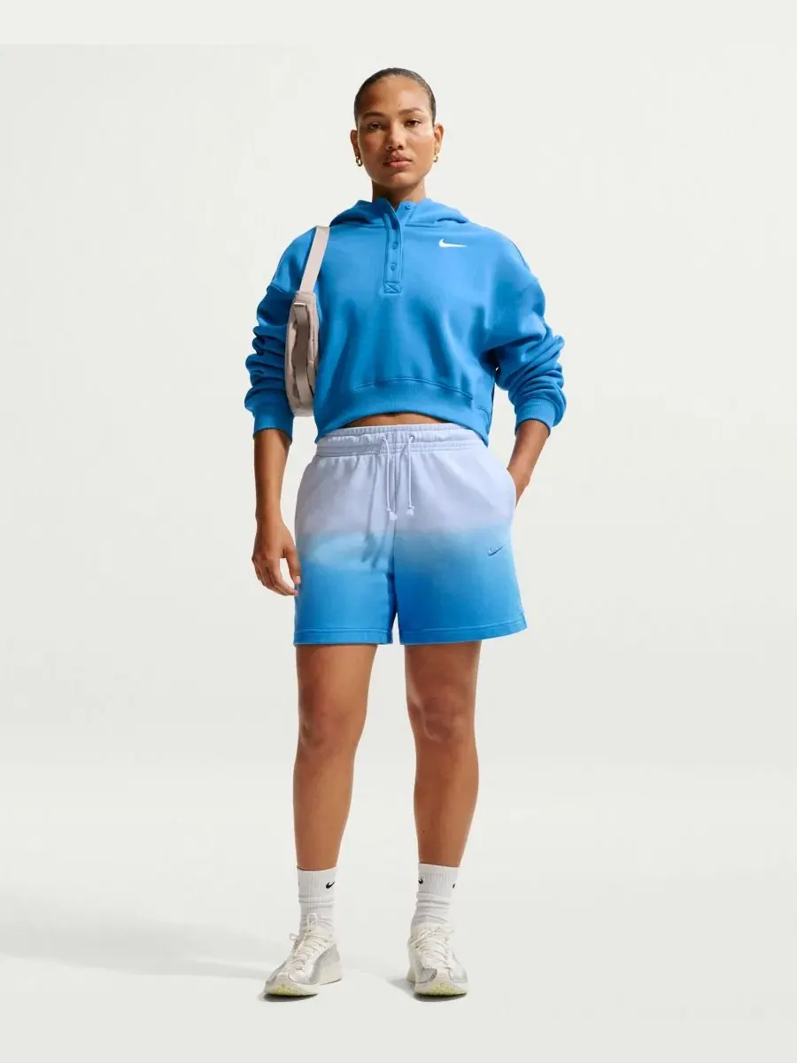 Женские спортивные шорты Phoenix Fleece средней посадки Nike