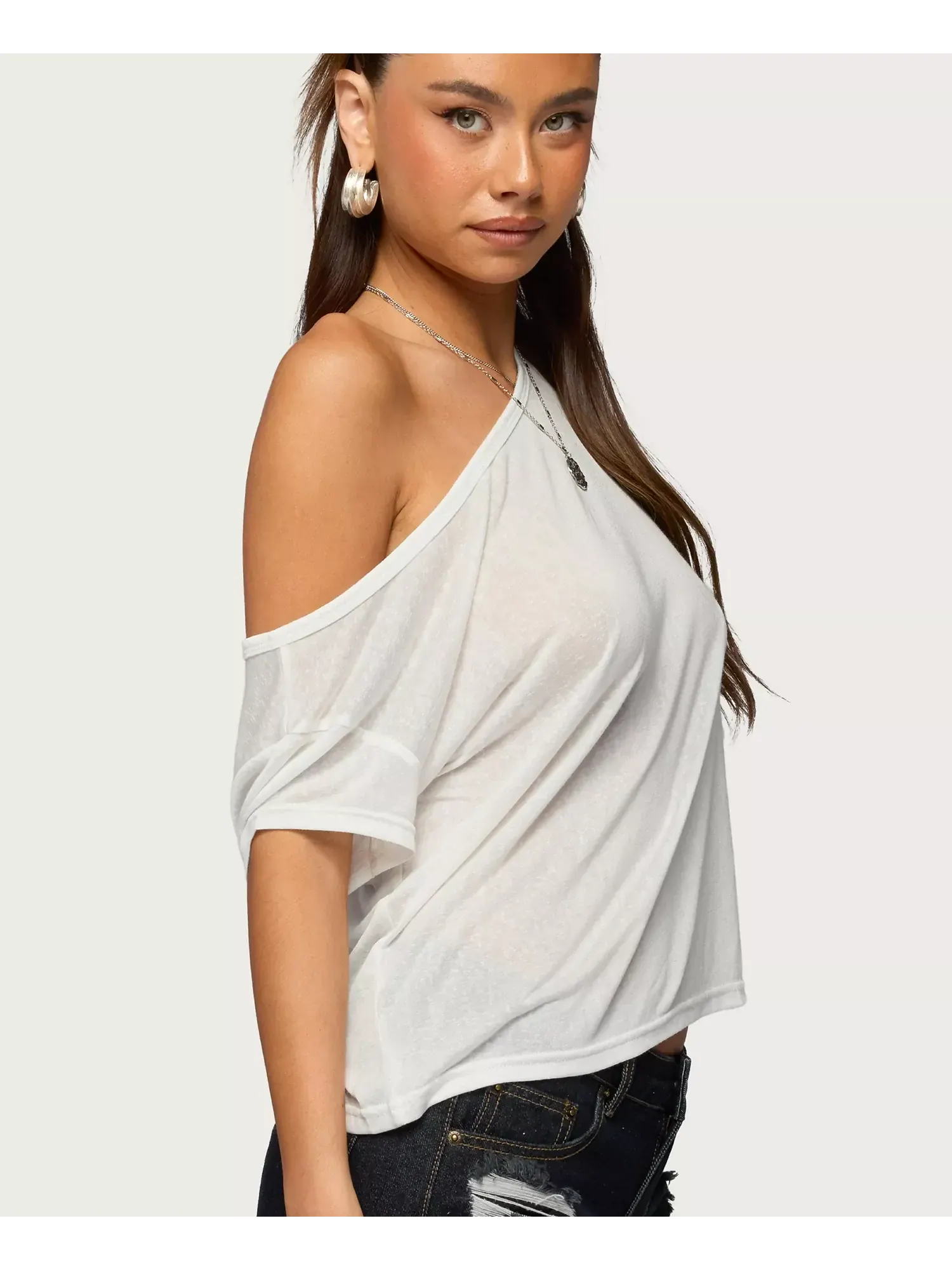 Футболка Edikted Amora Off Shoulder Sheer — изображение 3 из 5, белый