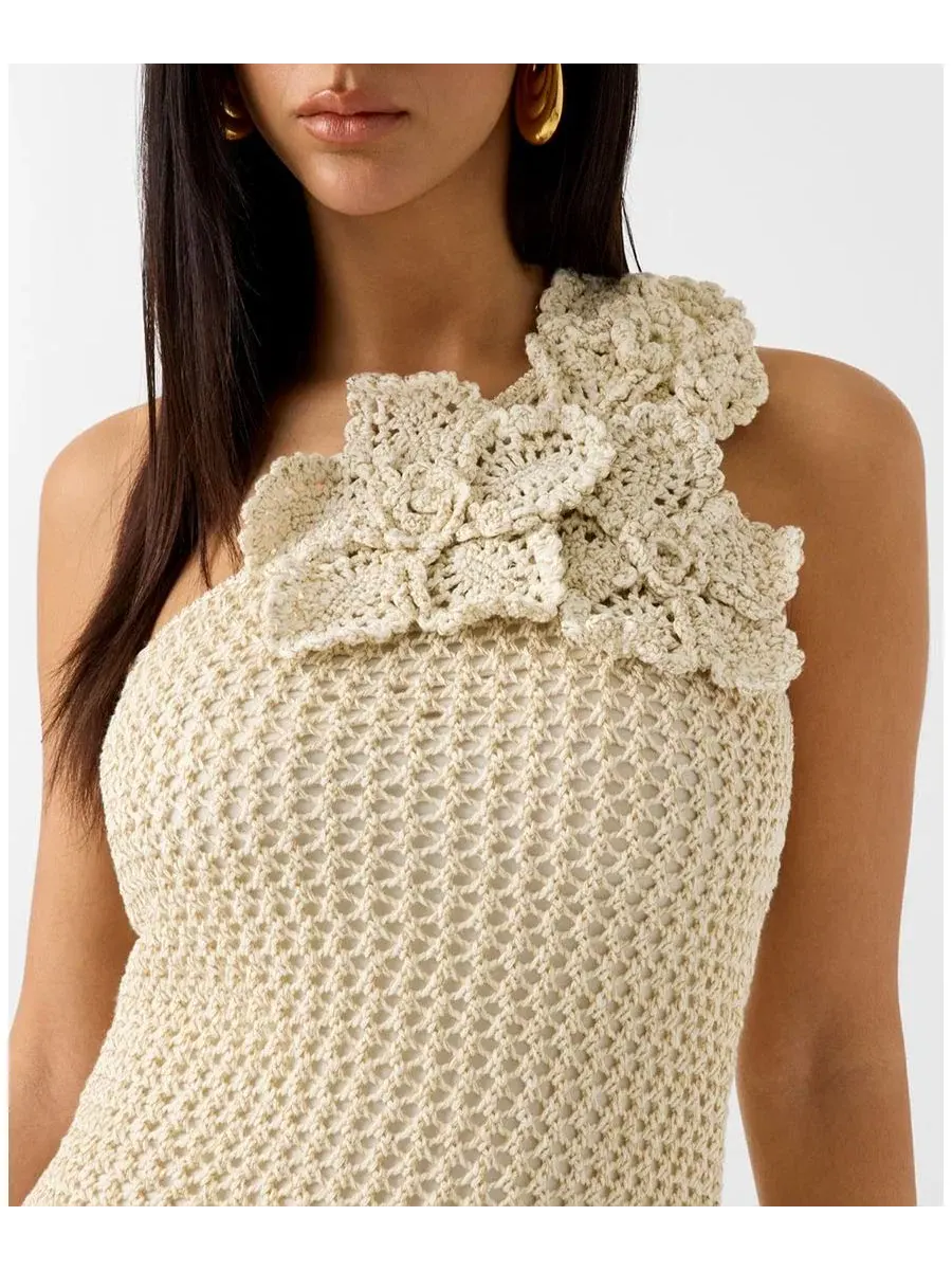 Платье-мини без рукавов с асимметричным вырезом GUESS, Alicia Sleeveless One-Shoulder Crochet — изображение 3 из 4