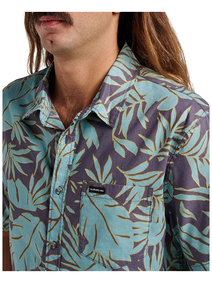 Мужская классическая рубашка с коротким рукавом Palm Trip Quiksilver — изображение 7 из 7, коричневый/бежевый