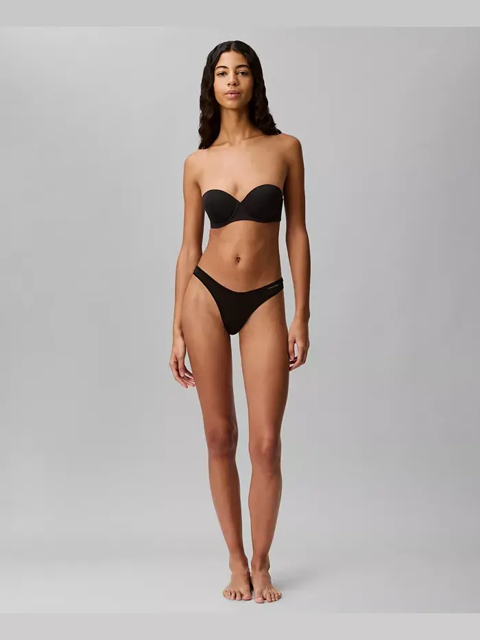 Женский бесшовный бюстгальтер пуш-ап без бретелек Perfectly Fit QF5677 Calvin Klein — изображение 6 из 6, черный