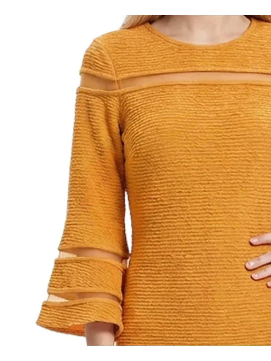 Платье-футляр с сетчатыми вставками и расклешенными рукавами Petite Bell-Sleeve Mesh-Inset Sheath — изображение 3 из 4