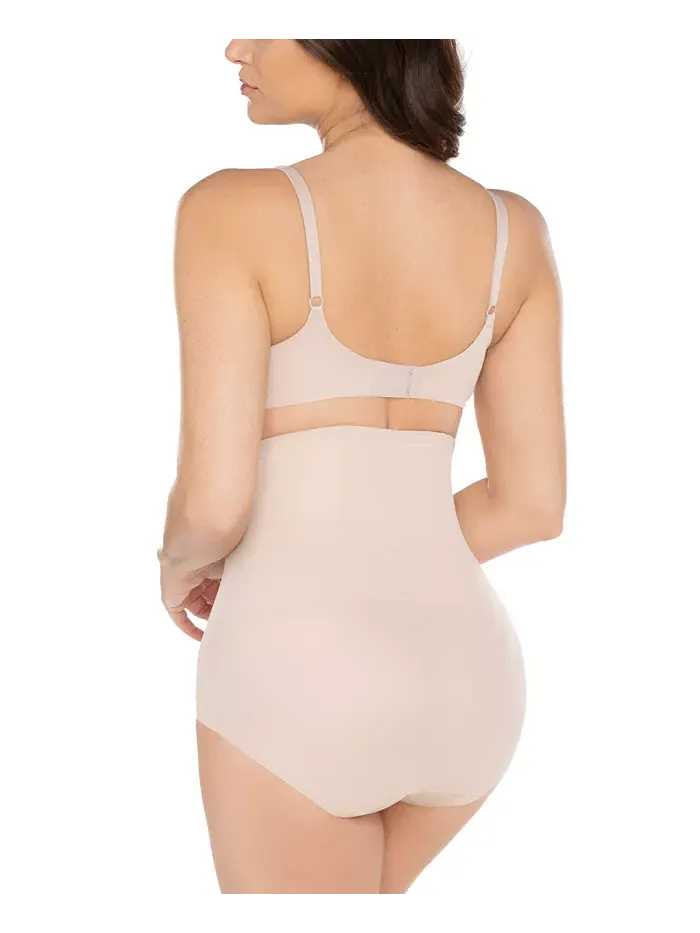 Женские утягивающие трусы с высокой посадкой Shape Away Extra Firm High-Waist Brief 2915 Miraclesuit — изображение 5 из 5