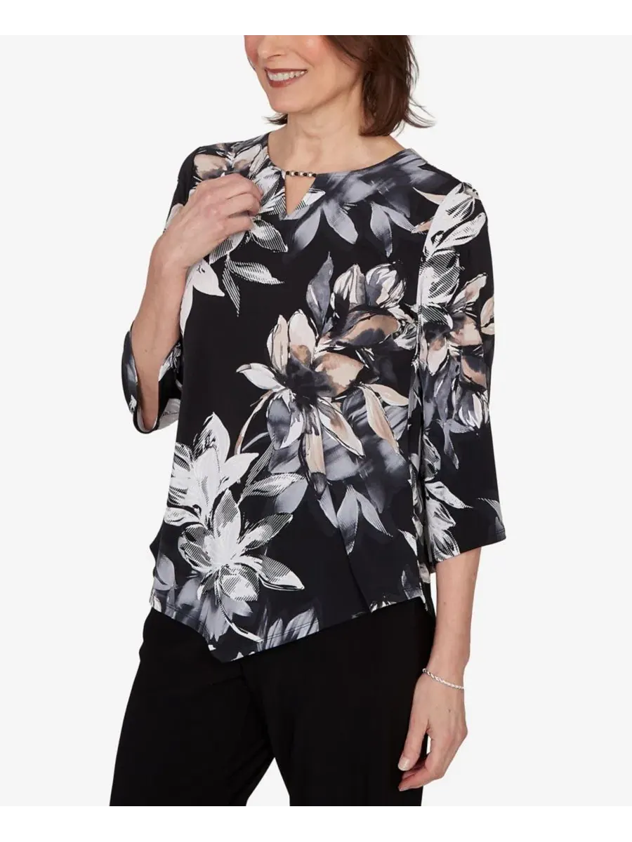 Блуза с принтом Petite Watercolor Floral Printed Top Alfred Dunner — изображение 2 из 5, черный