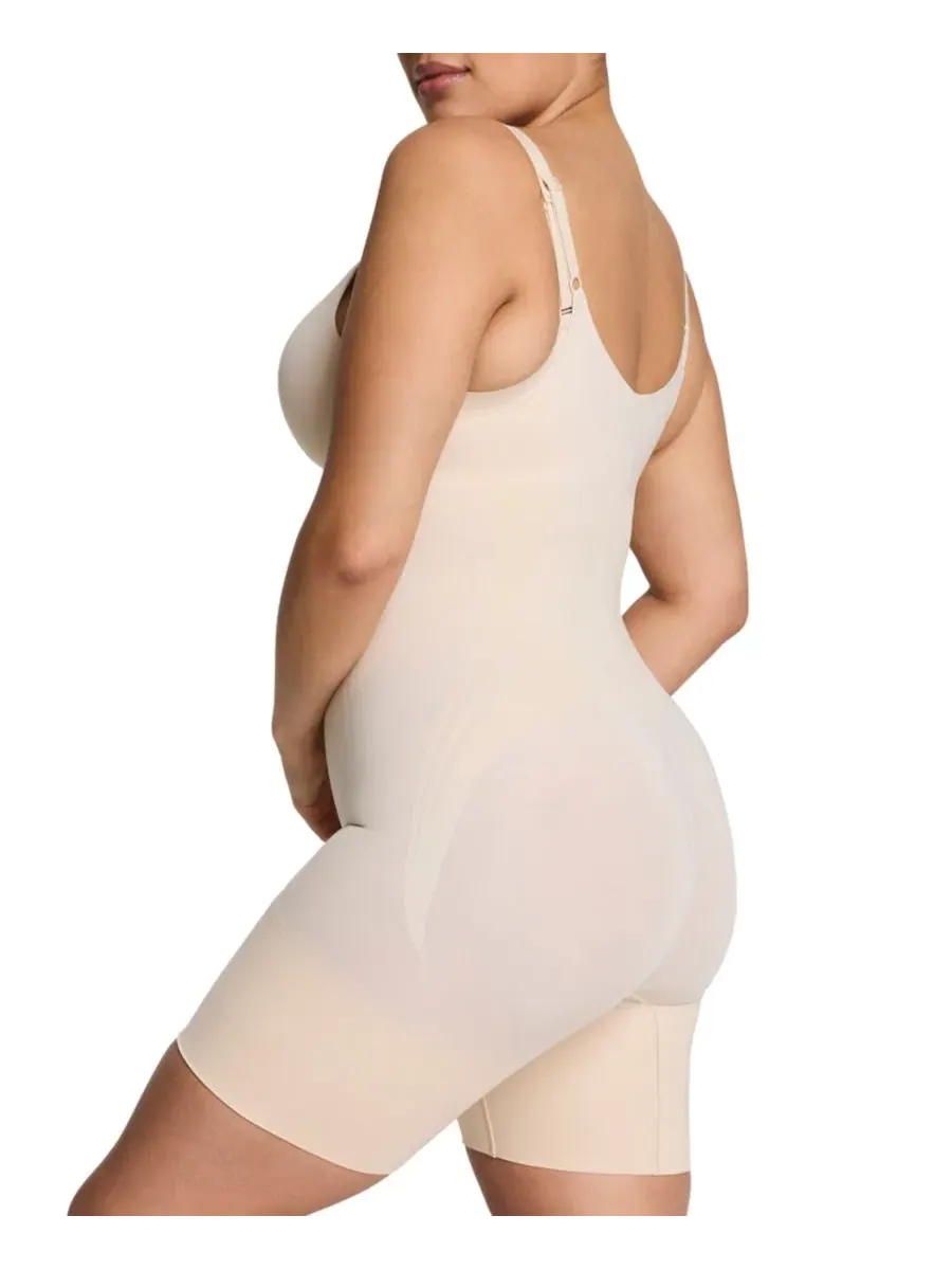 Женский боди с открытой грудью и длиной до середины бедра 10606R SPANX — изображение 2 из 3, коричневый