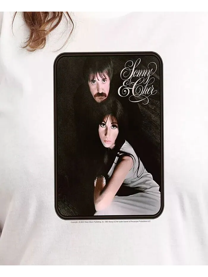 Футболка-пуловер с принтом Sonny and Cher размера Plus Hybrid Apparel — изображение 2 из 3, белый