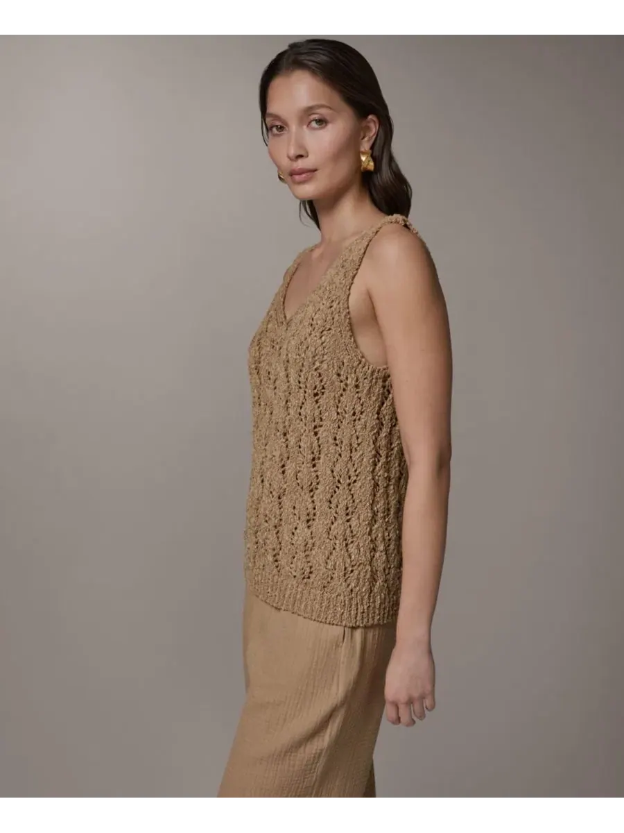 Майка-борцовка с двойным V-вырезом Donna Karan Weekend — изображение 3 из 7, олененок