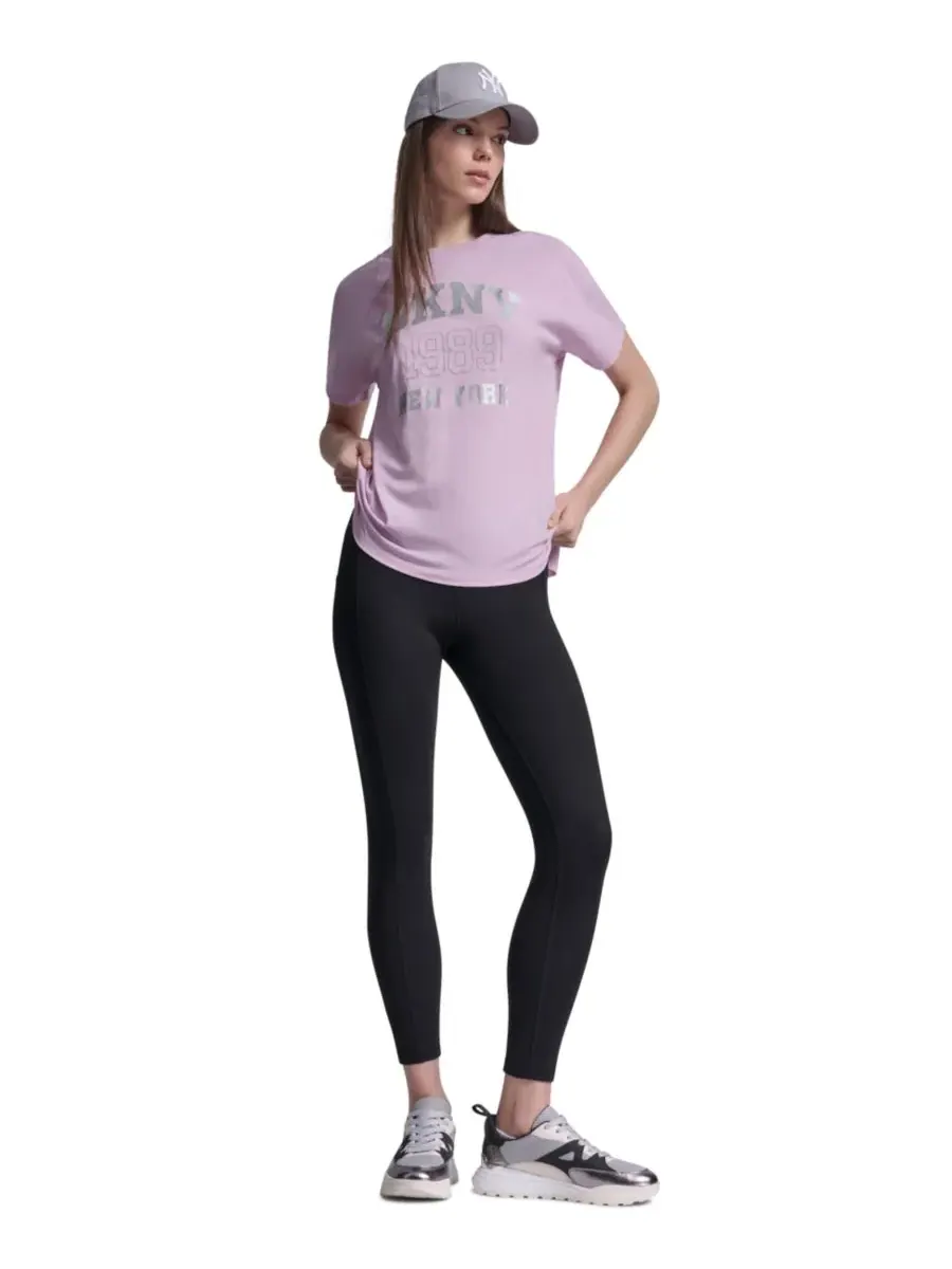 Футболка с коротким рукавом DKNY New York 1989 с логотипом DKNY Sport — изображение 3 из 8, розовый
