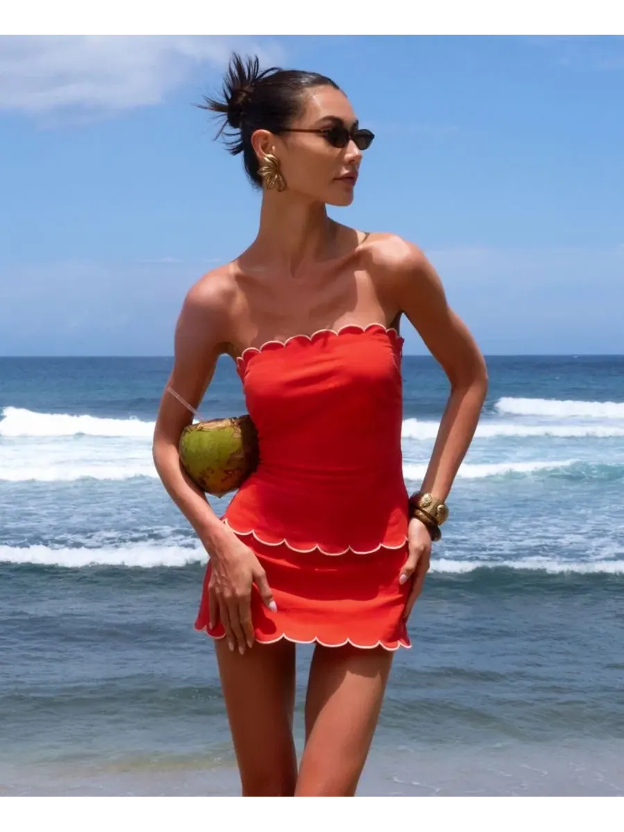 Юбка-шорты с волнистым краем и заниженной талией, модель Scalloped Edge Low-Rise Mini Skort Avec — изображение 6 из 8