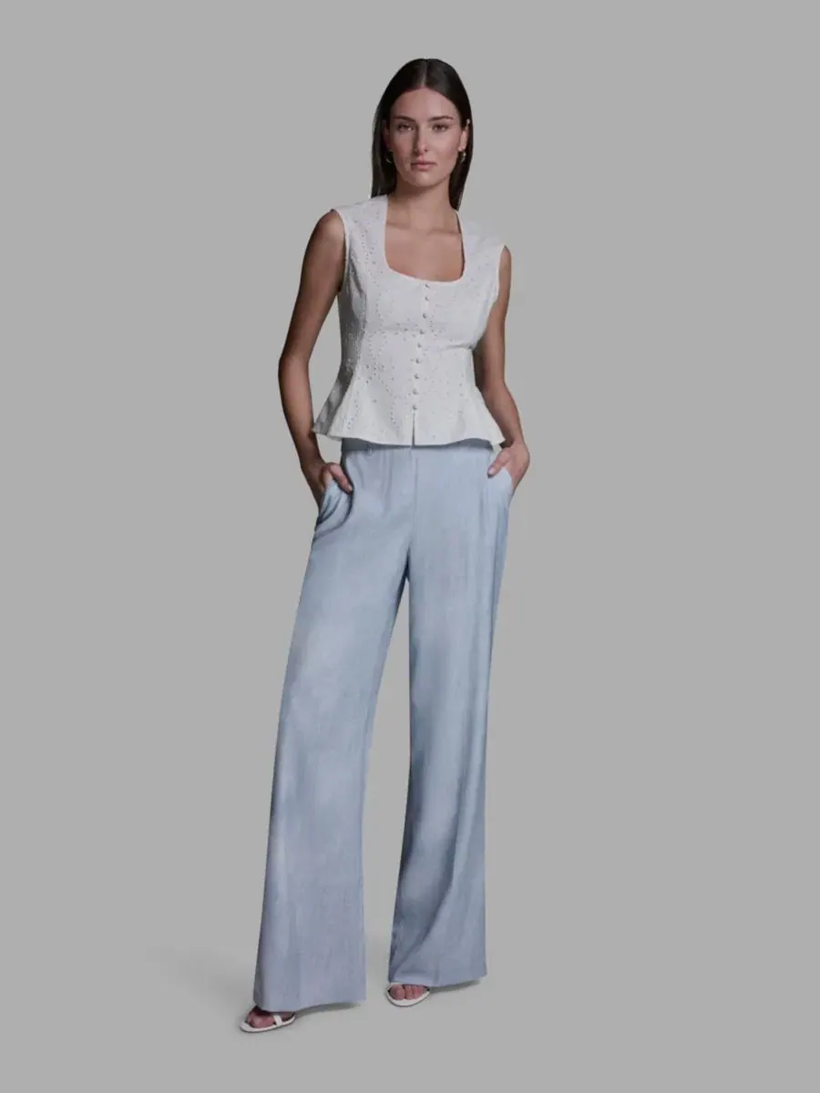 Топ без рукавов с квадратным вырезом и пеплумом, Eyelet Detail Sleeveless Square Neck Peplum Top — изображение 2 из 6, белый