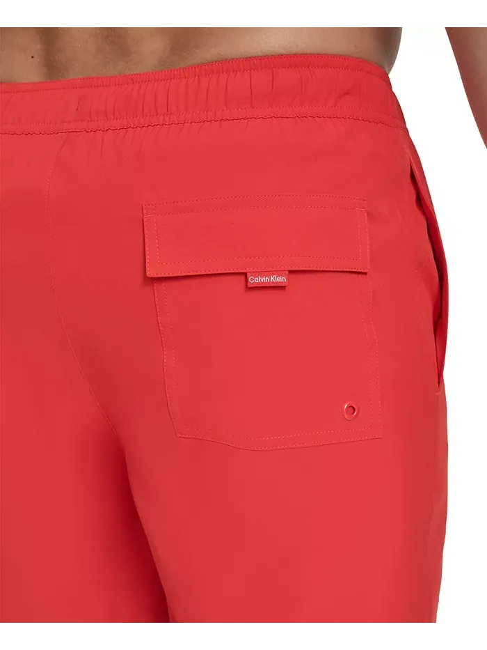 Мужские основные плавки Euro Regular-Fit Quick-Dry 5" с компрессионным лайнером Calvin Klein — изображение 6 из 6, красный