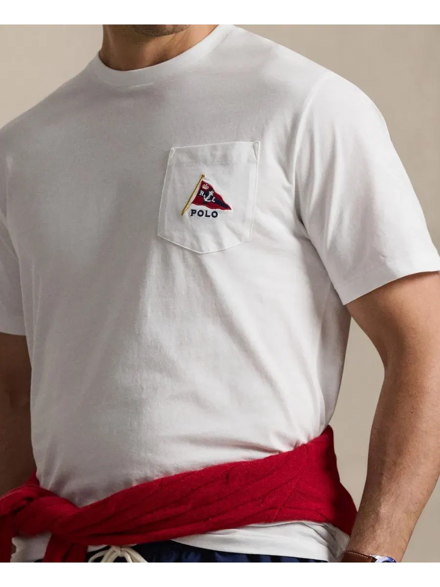 Футболка классического кроя с вышивкой Polo Bear и флагом Polo Ralph Lauren — изображение 4 из 5, белый