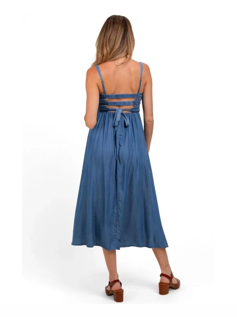 Платье-миди для беременных без рукавов Smocked Chambray Tie Back Cutout Pinkblush — изображение 3 из 3, синий