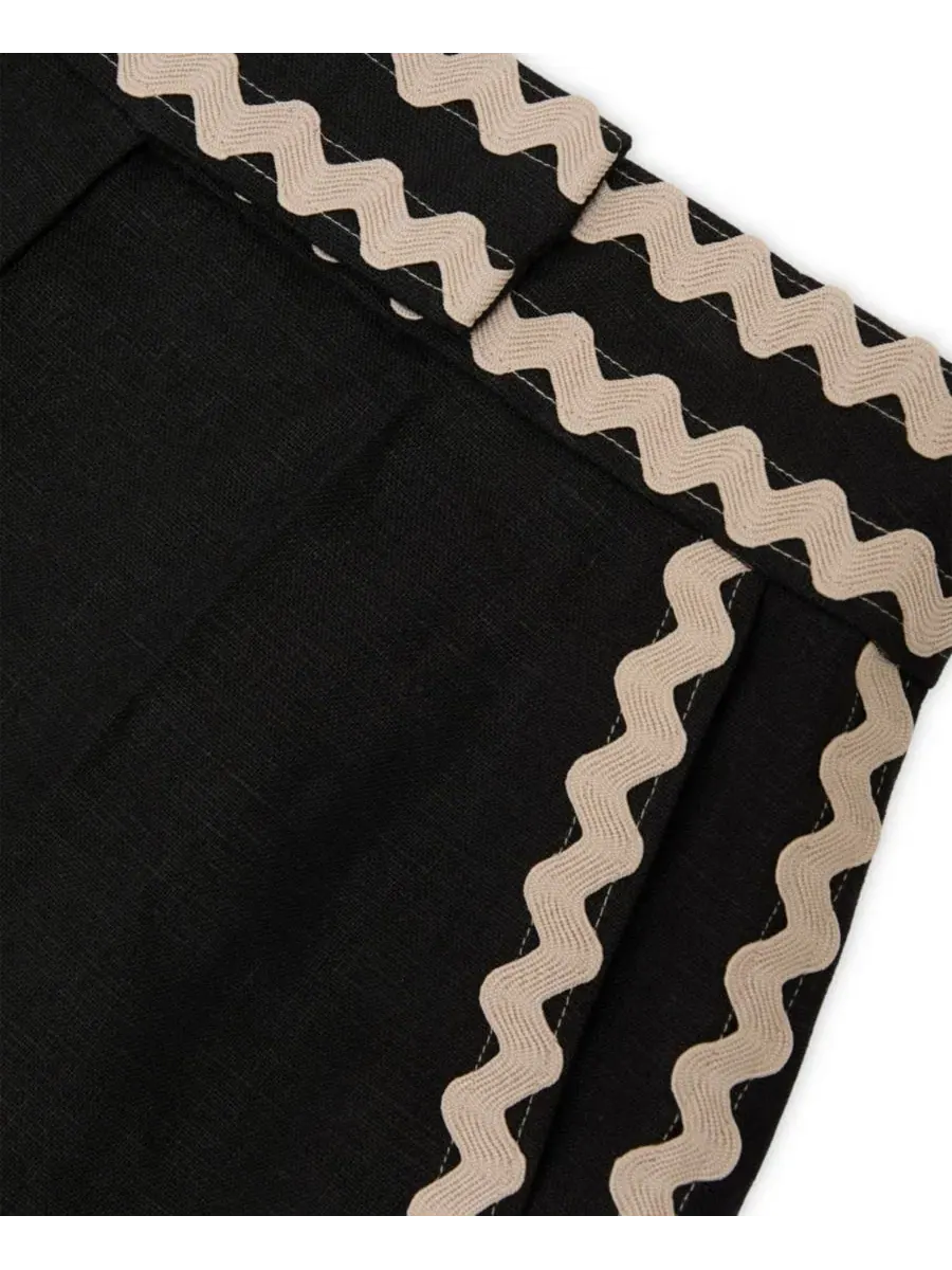 Шорты из льна с отделкой рик-рак, модель Wave-Trim REISS — изображение 4 из 5, черный