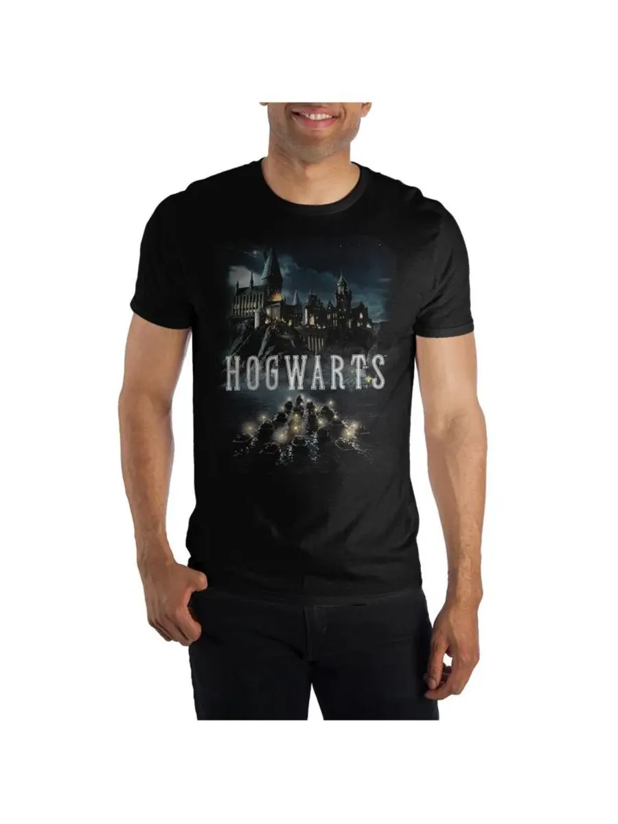 Футболка мужская с принтом Hogwarts Boats Logo Harry Potter — изображение 1 из 4, черный