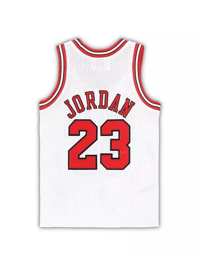 Аутентичный джерси из твердой древесины Майкла Джордана White Chicago Bulls 1997/98 для мальчиков и — изображение 3 из 3