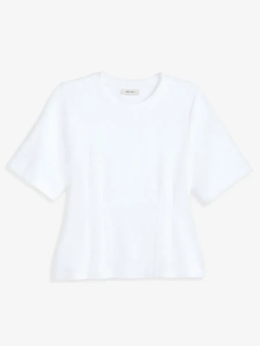 Футболка с завязками на спине, модель Tie-Back Interlock T-Shirt On 34th — изображение 5 из 7, яркий белый