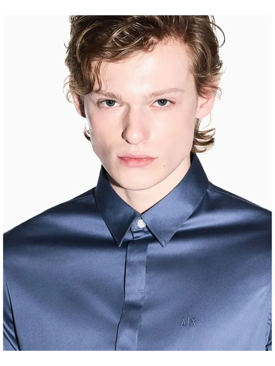 Мужская однотонная рубашка с длинным рукавом приталенного кроя A|X Armani Exchange — изображение 5 из 5, синий