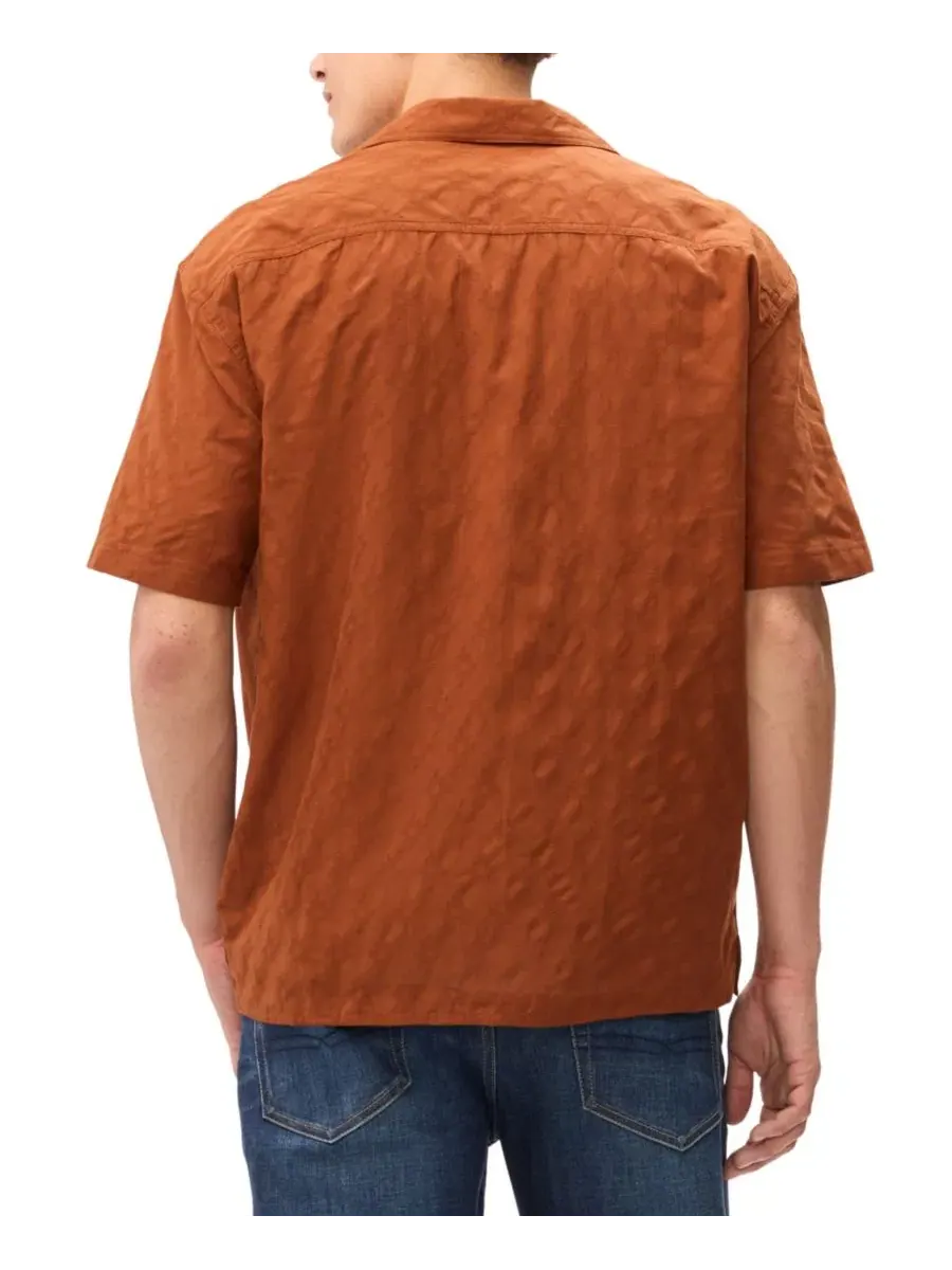 Мужская рубашка с коротким рукавом и текстурным принтом, модель Textured Pattern Short-Sleeves — изображение 5 из 7