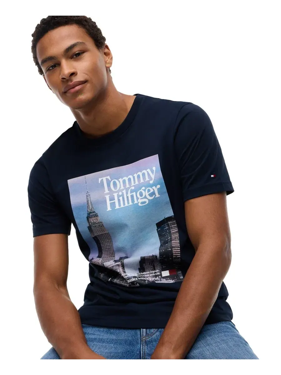 Футболка с фотопринтом NY Landscape Tommy Hilfiger — изображение 3 из 4, темно-синий