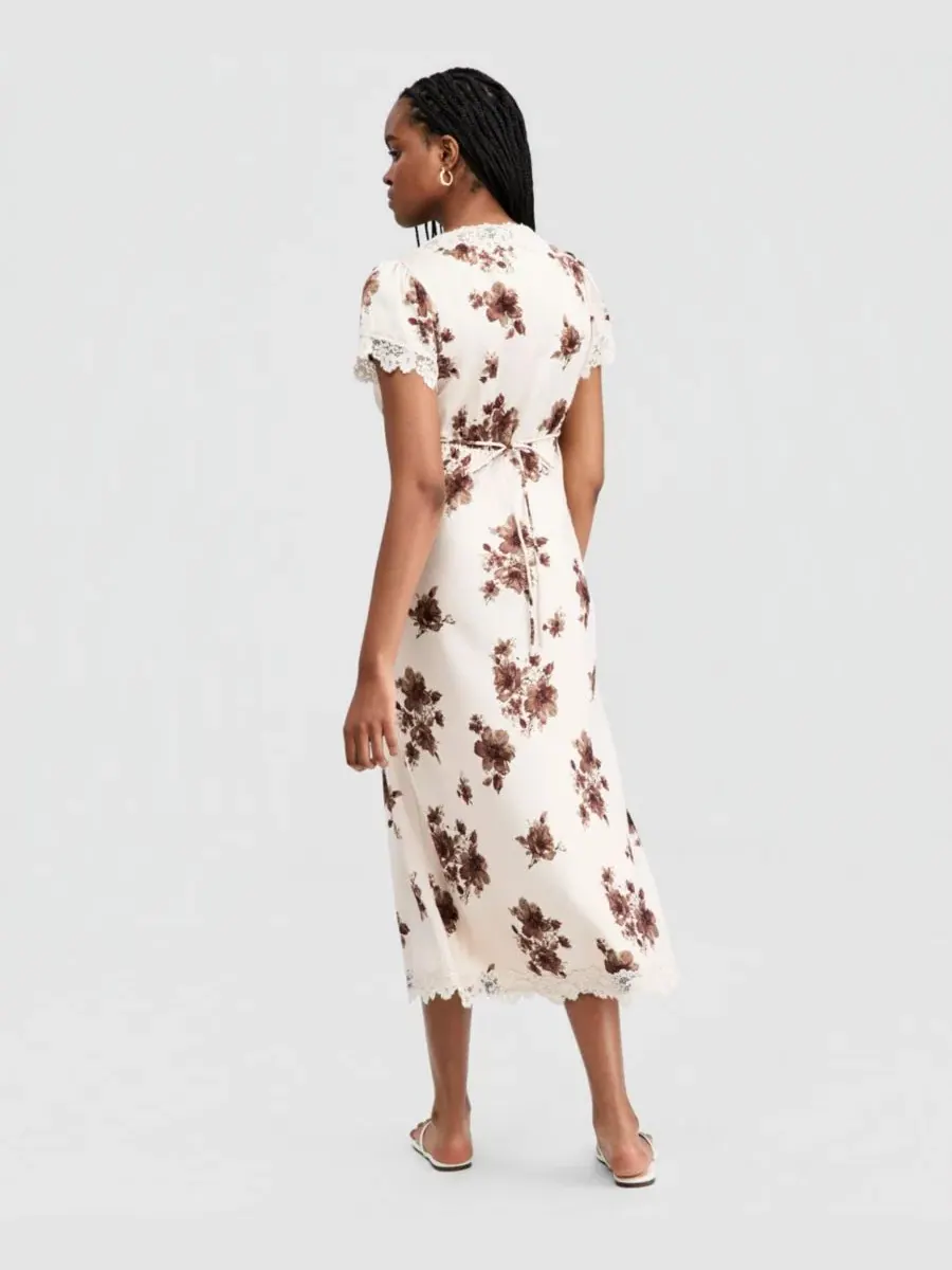 Платье из атласа с кружевной отделкой And Now This, Palomino Floral — изображение 5 из 5