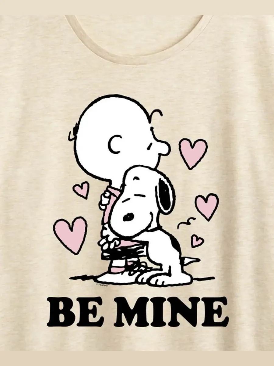 Женская футболка с коротким рукавом и графическим принтом "Peanuts Snoopy And Charlie Be Mine" — изображение 2 из 3