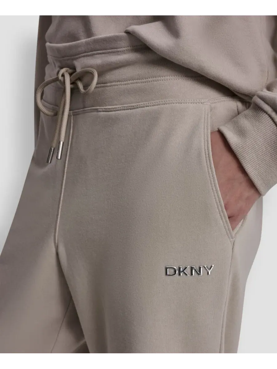 Женские укороченные брюки с металлическим логотипом в виде пузырьков DKNY Sport — изображение 4 из 5, серебристый