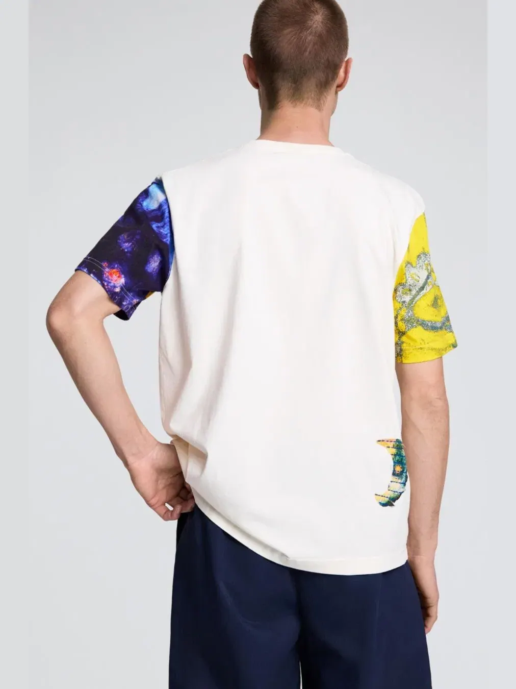 Мужская футболка с принтом «Космос» Desigual — изображение 4 из 5, белый