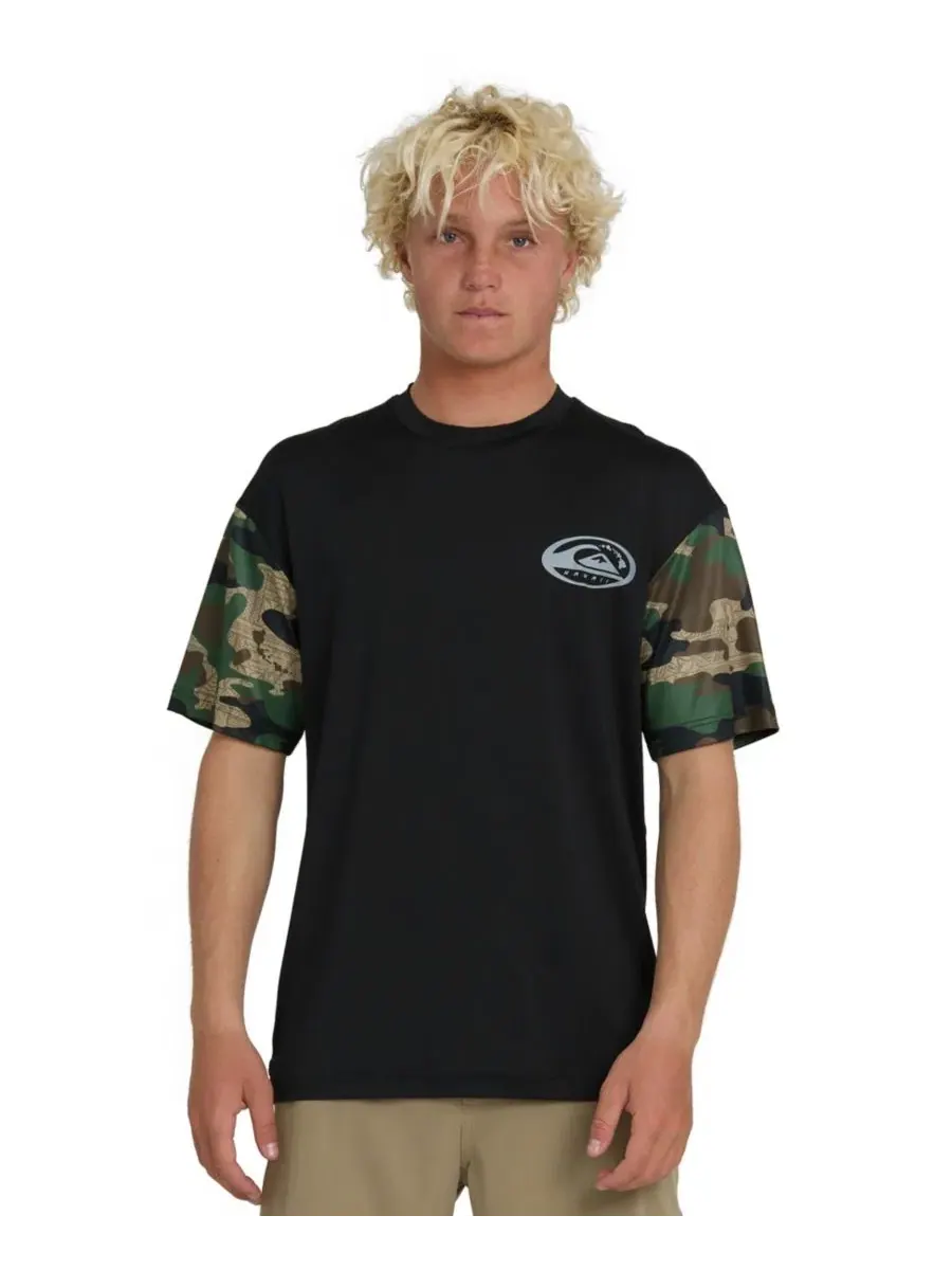 Мужская футболка с коротким рукавом Hi Everyday Surf UPF Quiksilver — изображение 1 из 3, камуфляж