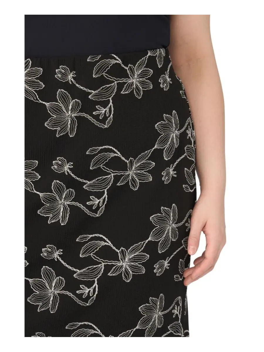 Юбка-карандаш с вышивкой цветов, модель Floral Embroidered Pull-On Midi Skirt Vince Camuto — изображение 3 из 8