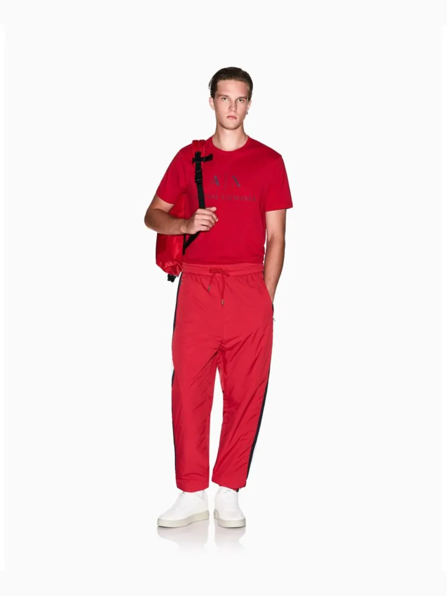 Мужские нейлоновые спортивные брюки с эффектом подтяжки A|X Armani Exchange — изображение 2 из 5, красный