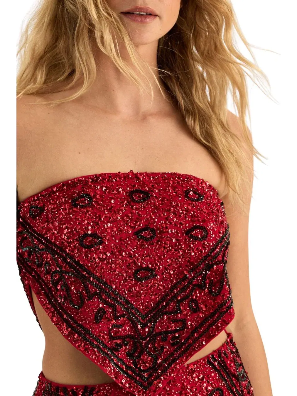 Топ без бретелек с вышивкой пейсли, модель Hand Embellished Hanky Hem Nasty Gal — изображение 4 из 4, красный